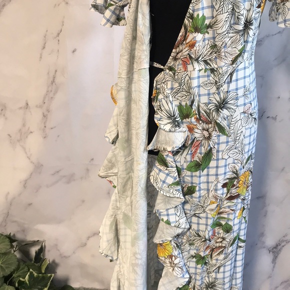 IVORY & BLUE FLORAL DRESS - Picture 6 of 8